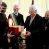 Consegna Lampada Abu Mazen